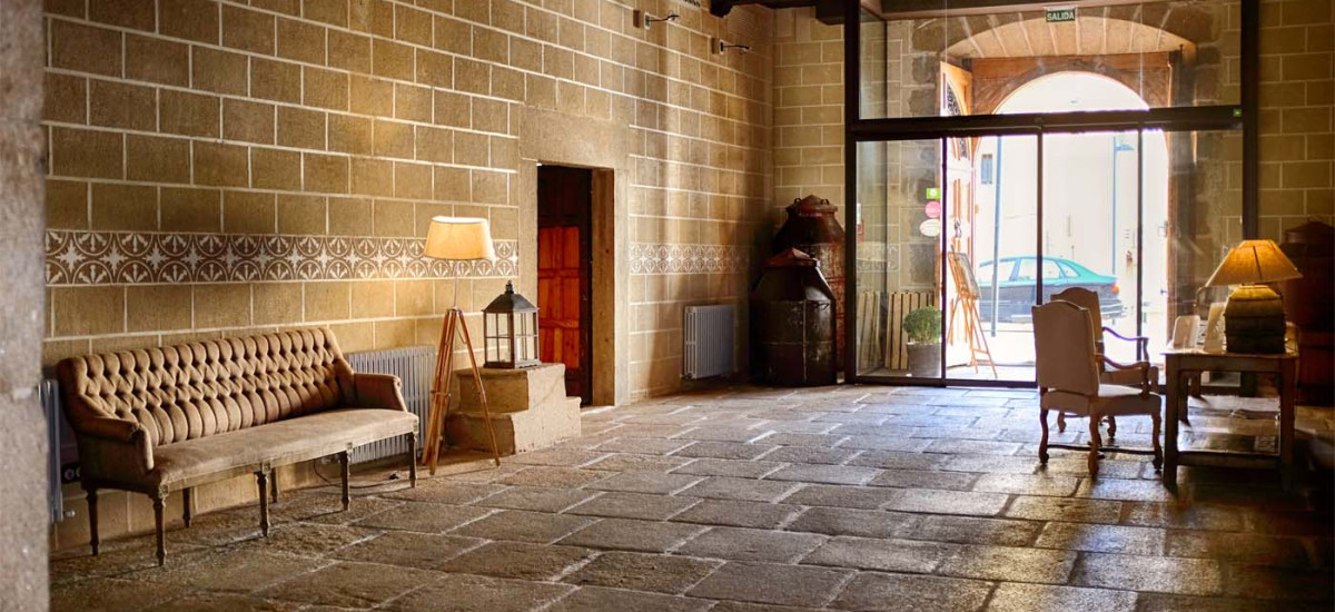 Rusticae Caceres charmingh Hotel Palacio Carvajal Giron