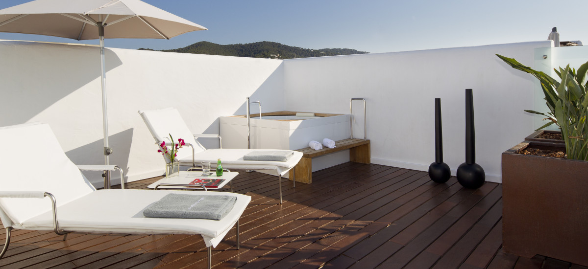 Rusticae Ibiza Hotel con encanto Terraza