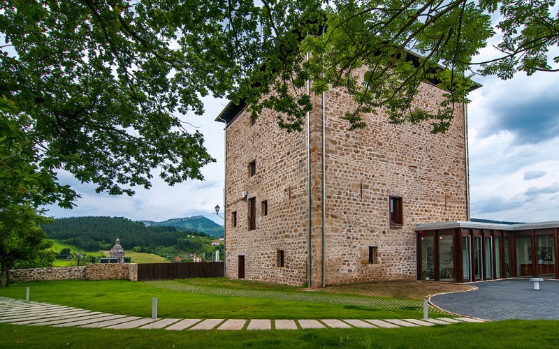 Rusticae Gipuzcoa charming Hotel torre Zumeltzegi outside