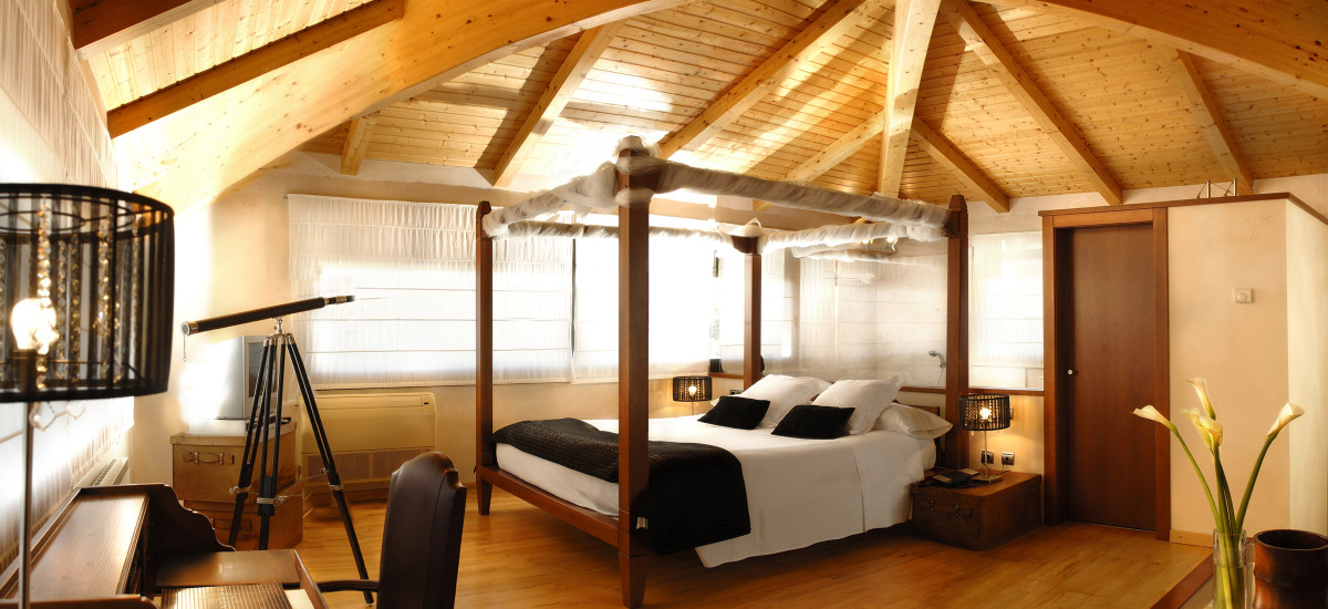 Hotel Urbisol en Calders habitación cama