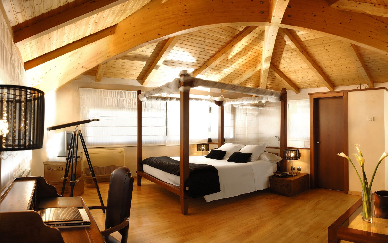 Hotel Urbisol en Calders habitación cama