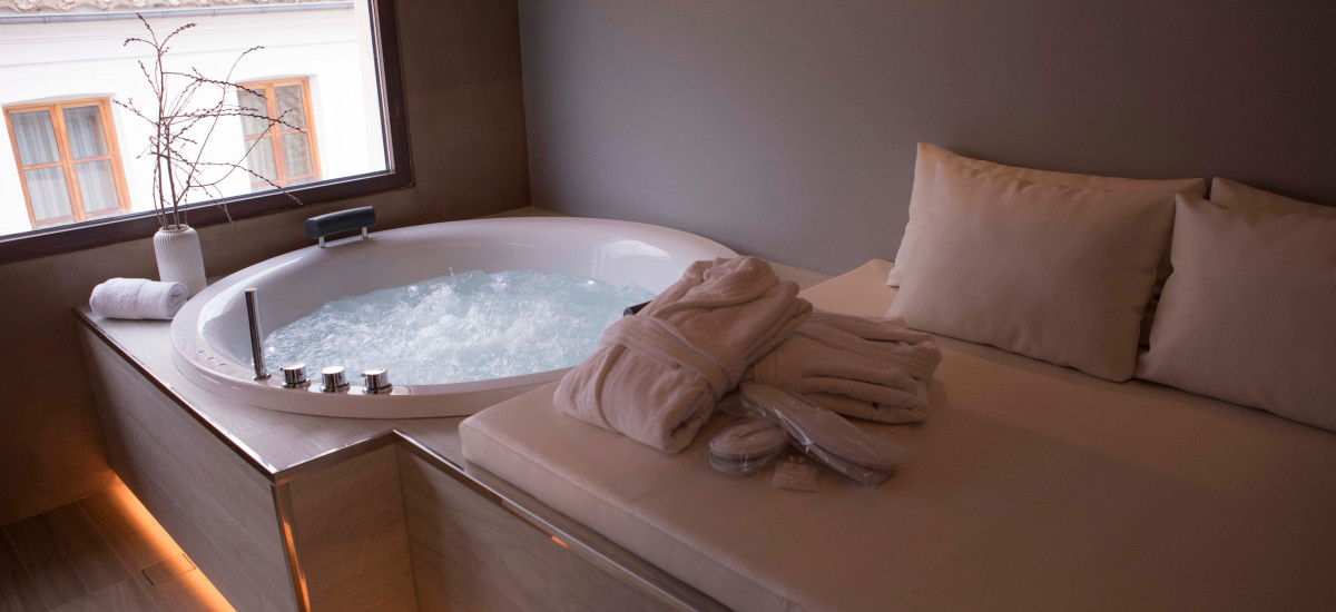 Hotel Vallivana Suites & Spa