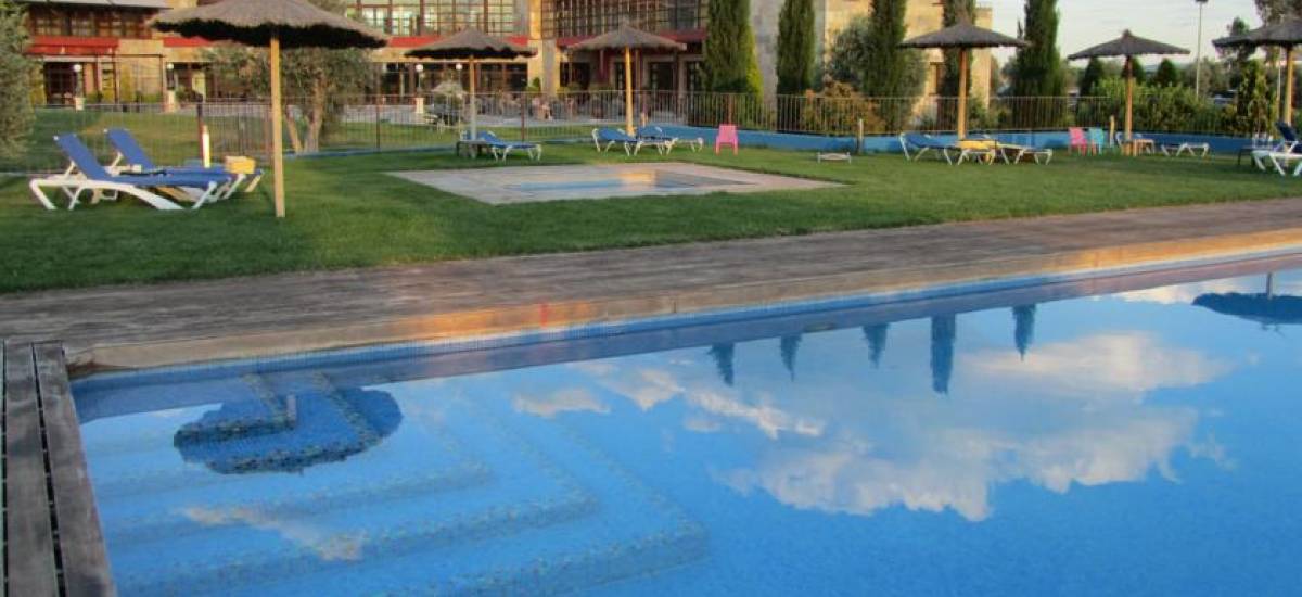 Rusticae Toledo Hotel Villa Nazules hípico Piscina
