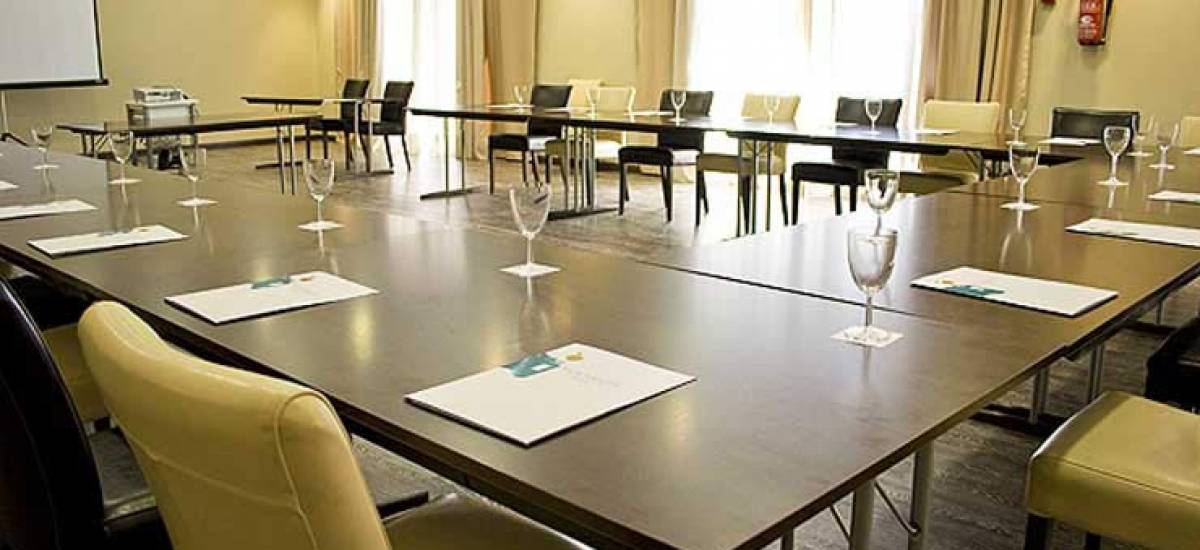 Rusticae Toledo Hotel Villa Nazules con encanto Sala  reuniones