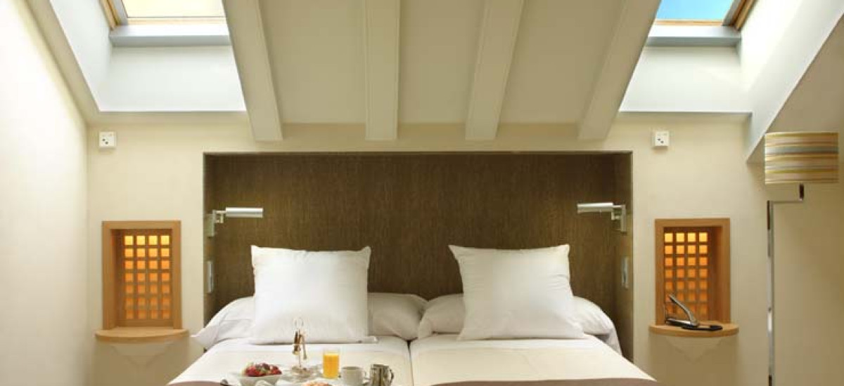 Rusticae Granada charming Hotel Villa Oniria bedroom