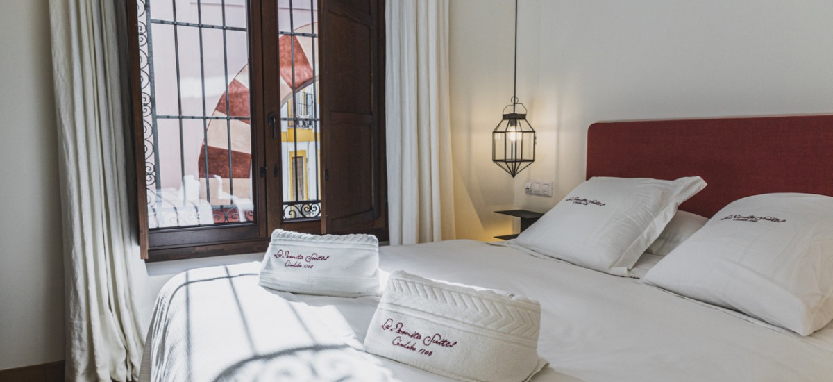 La Ermita Suites