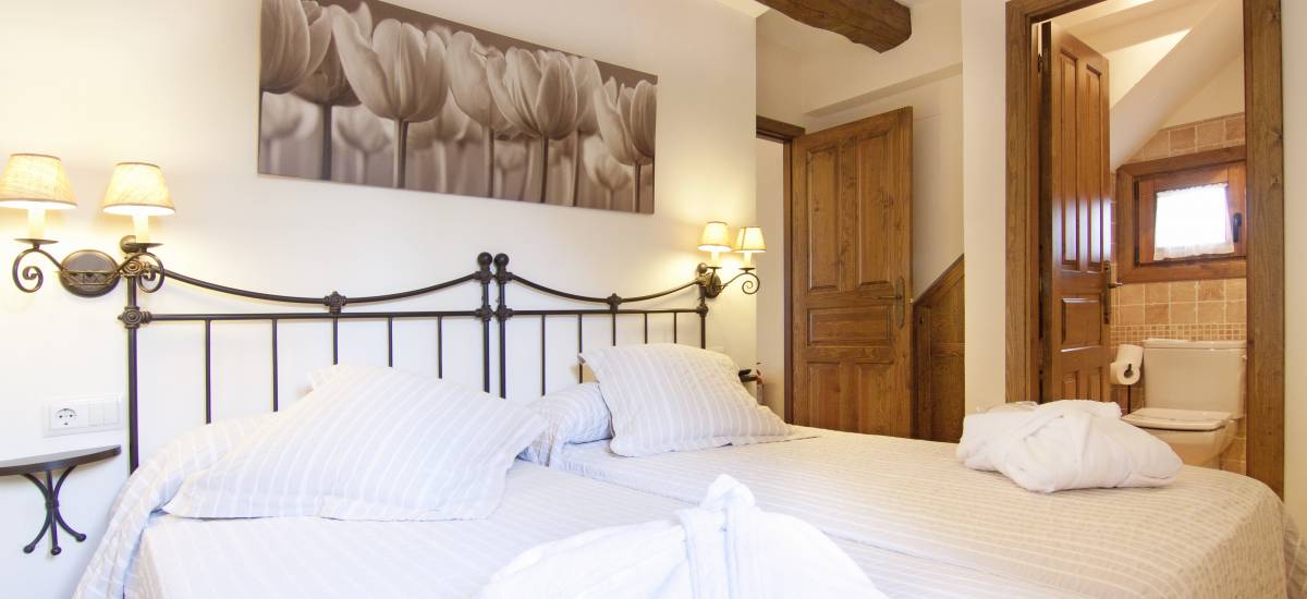 Rusticae Huesca Hotel con encanto Habitación