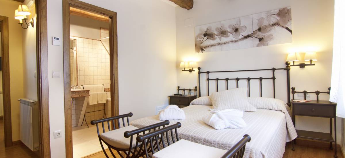 Rusticae Huesca Hotel con encanto Habitación