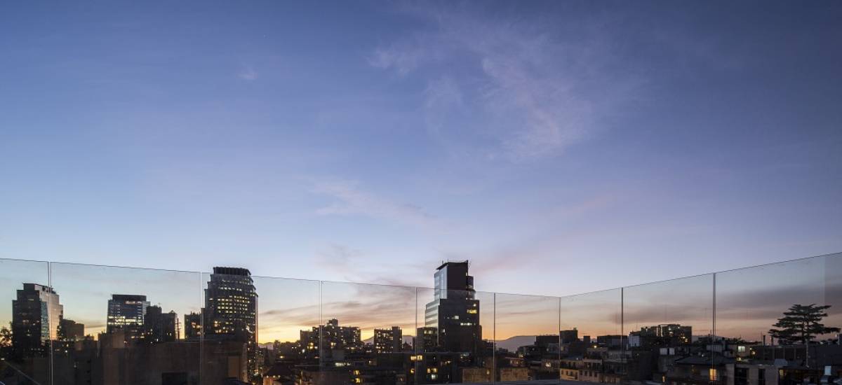 The Singular Santiago