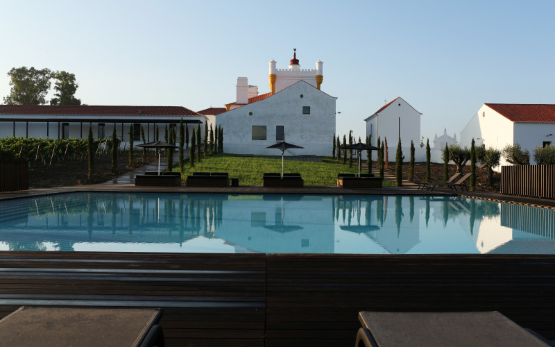 Rusticae Alentejo Portugal Torre de Palma Wine Hotel con piscina