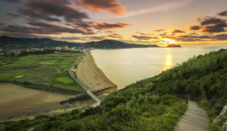 Zarautz y Getaria Playa Planes que Ver y Hacer Zarautz Getaria