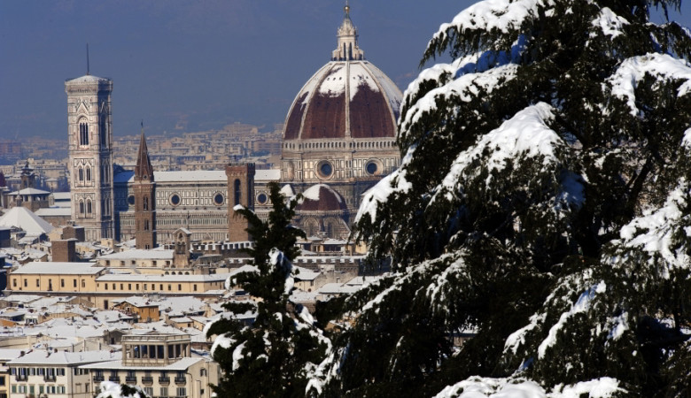 CHRISTMAS IN TUSCANY