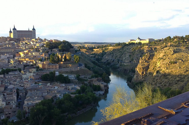  4. MIRADOR DEL VALLE