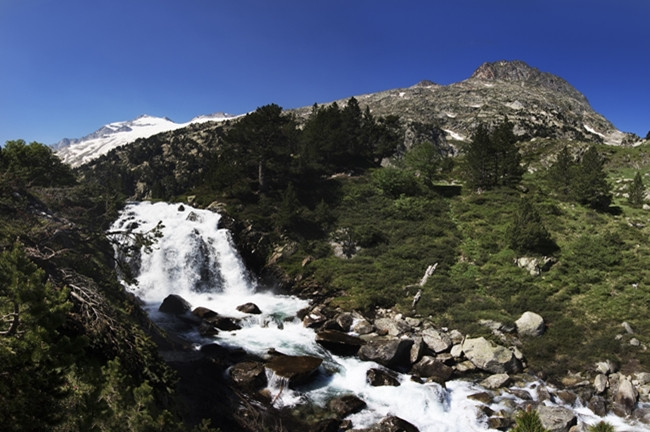 Día 2. Domingo. Valle de Benasque, y Parque Natural Posets-Maladeta