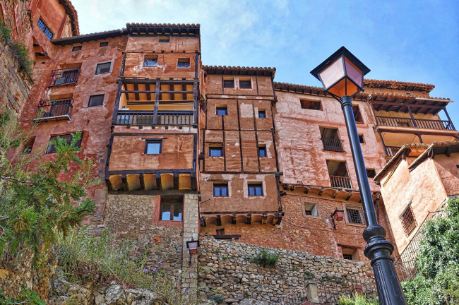 Albarracín es un pueblo de postal - Hoteles y Alojamientos