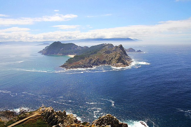 2. NATIONAL PARK OF THE ATLANTIC ISLANDS OF GALICIA