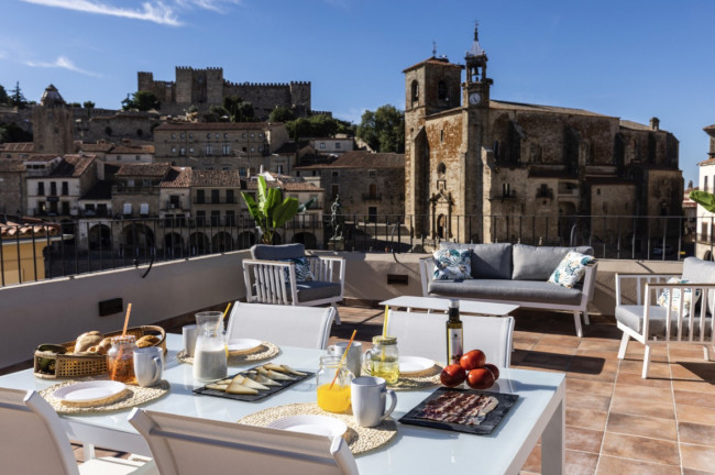 Premio Rusticae 2025 al mejor hotelero: Grupo Zaguán (Casa Pizarro (Cáceres) y Patio Trujillo (Trujillo, Cáceres))