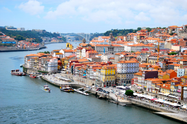 PARADA OBLIGADA EN OPORTO