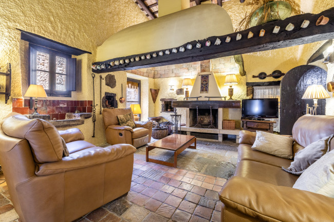 Mas Joanmiquel (Vilafreser, Girona)