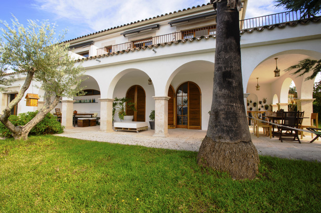 Montjuic Bed and Breakfast  (Girona)