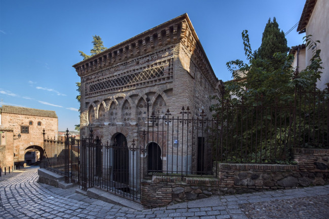 8. MEZQUITA DEL CRISTO DE LA LUZ