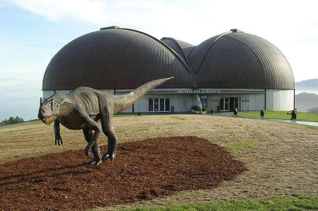 JURASSIC MUSEUM OF ASTURIAS: A JOURNEY IN TIME