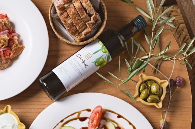 Can Lluc Boutique Country Hotel: aceite de oliva virgen extra de un entorno privilegiado.