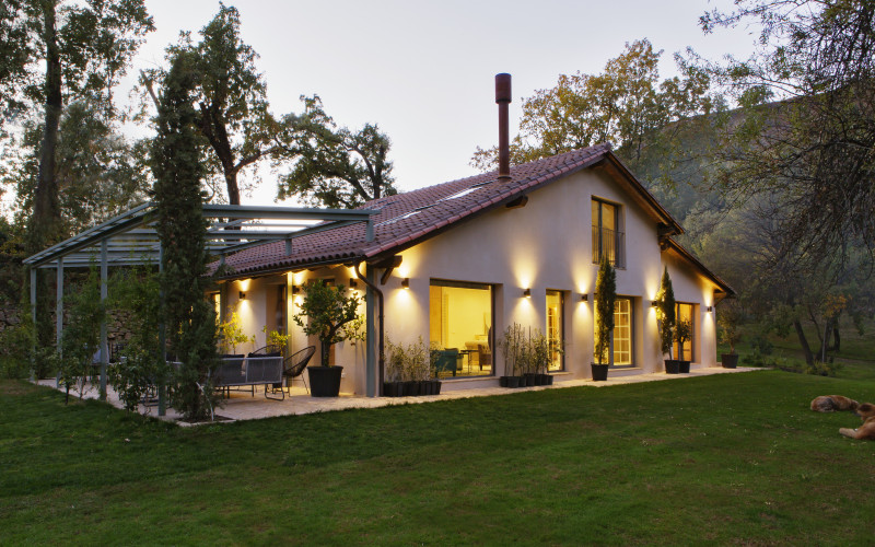 Boutique Rural Full Rental Farm Houses