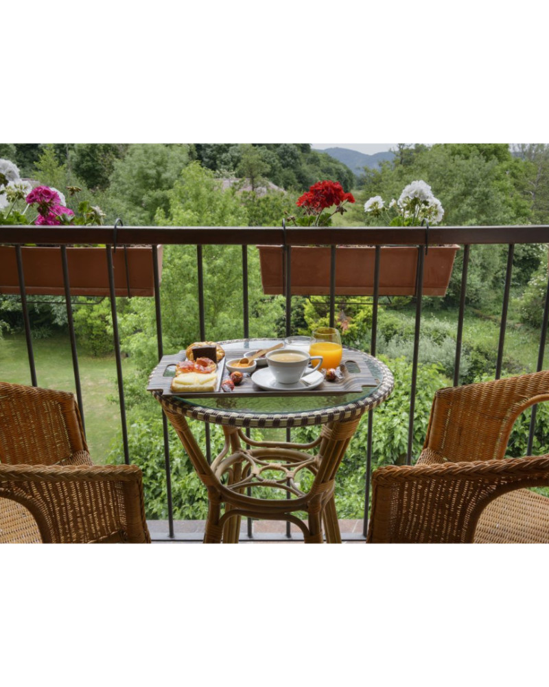 Book Online Boutique Hotels and Unique Rural Houses