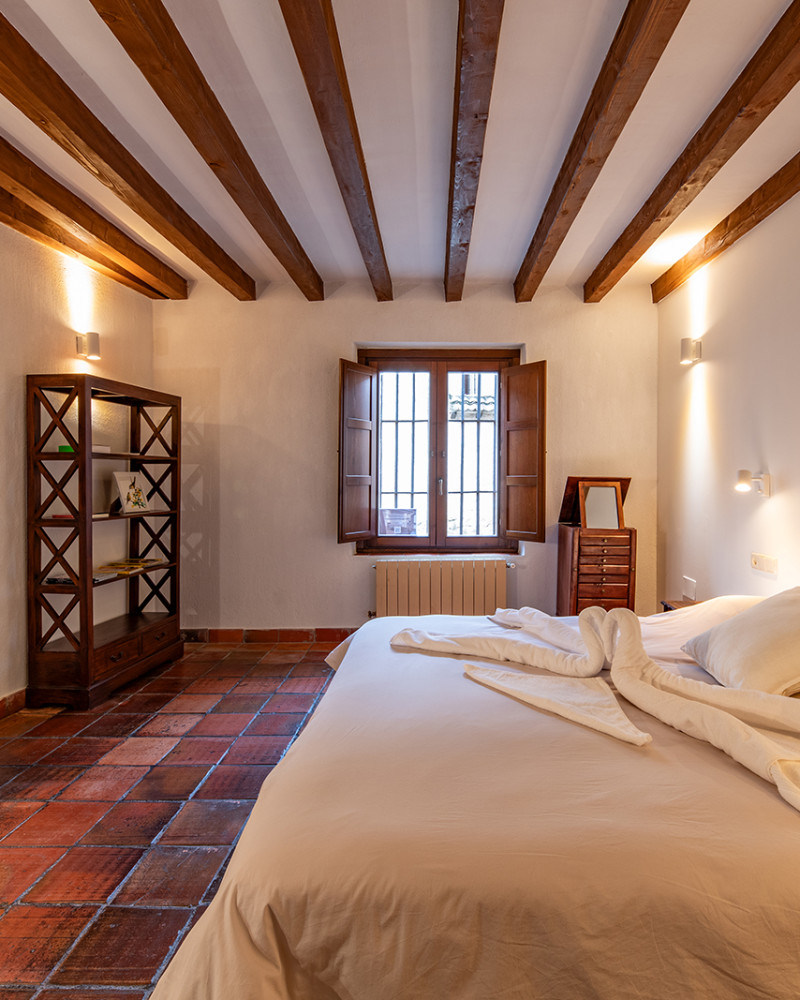 Book Online Boutique Hotels and Unique Rural Houses