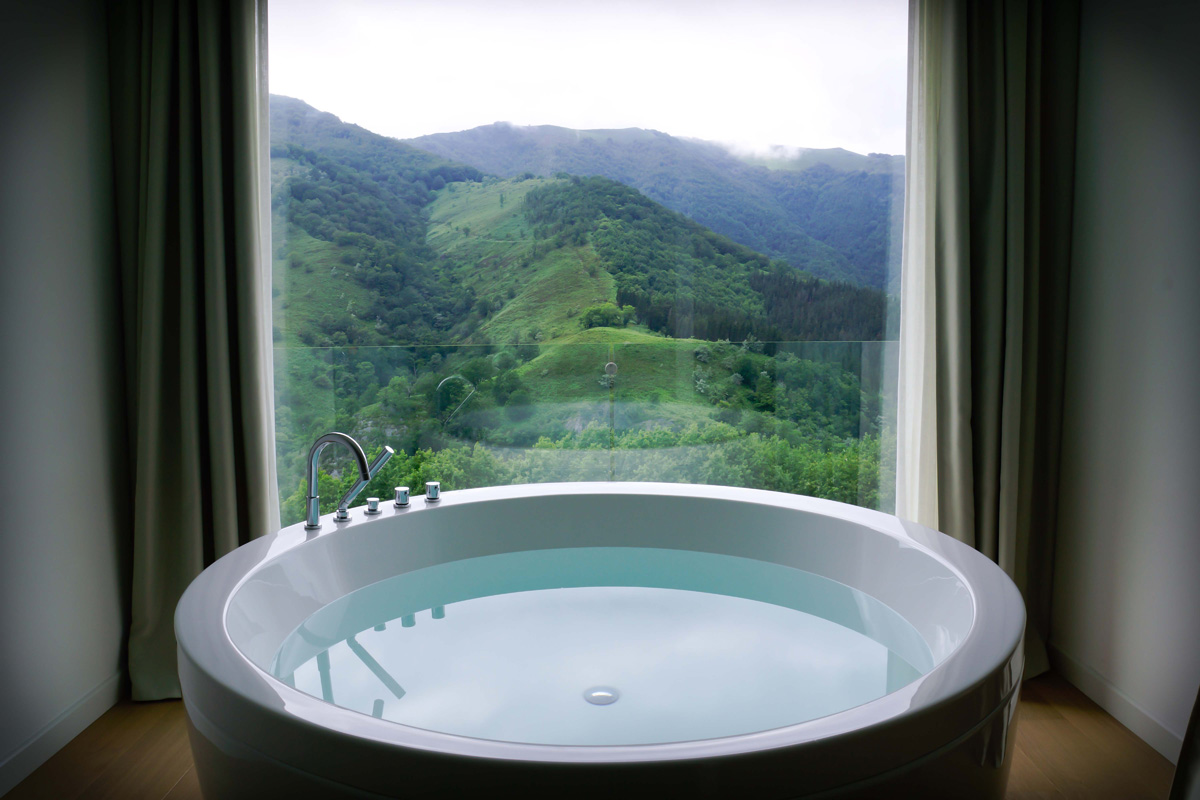 25 Baños con Encanto Baños de Ensueño Hoteles baños bañeras de lu...