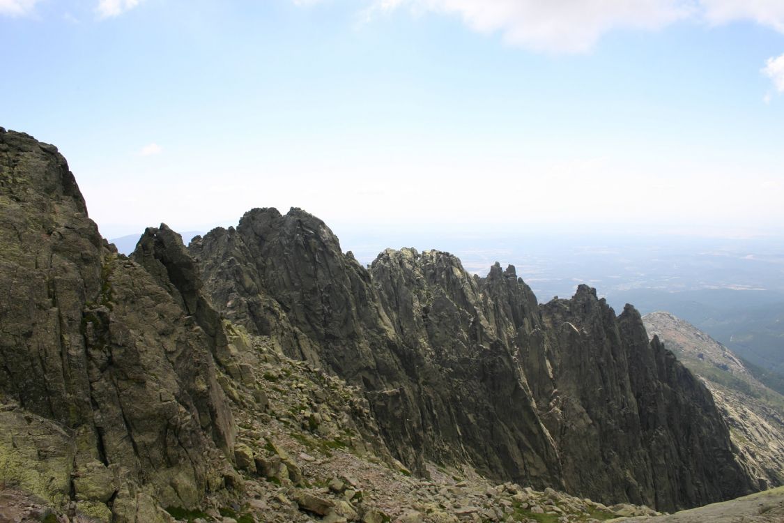 <strong>Rural houses & cottages in Sierra de Gredos - Rural Home Los Galayos</strong>