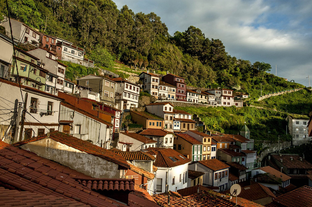 <strong>Escapadas Rurales en Asturias</strong>