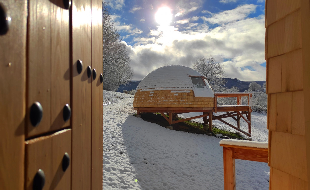 Glamping Irati Barnean Iglús del Glamping en Navarra