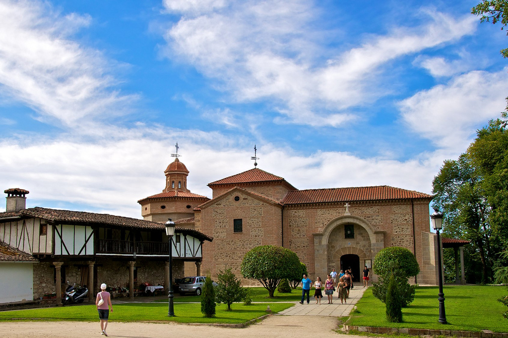 <strong>Hoteles Casas Rurales en Ávila Virgen de Chilla</strong>